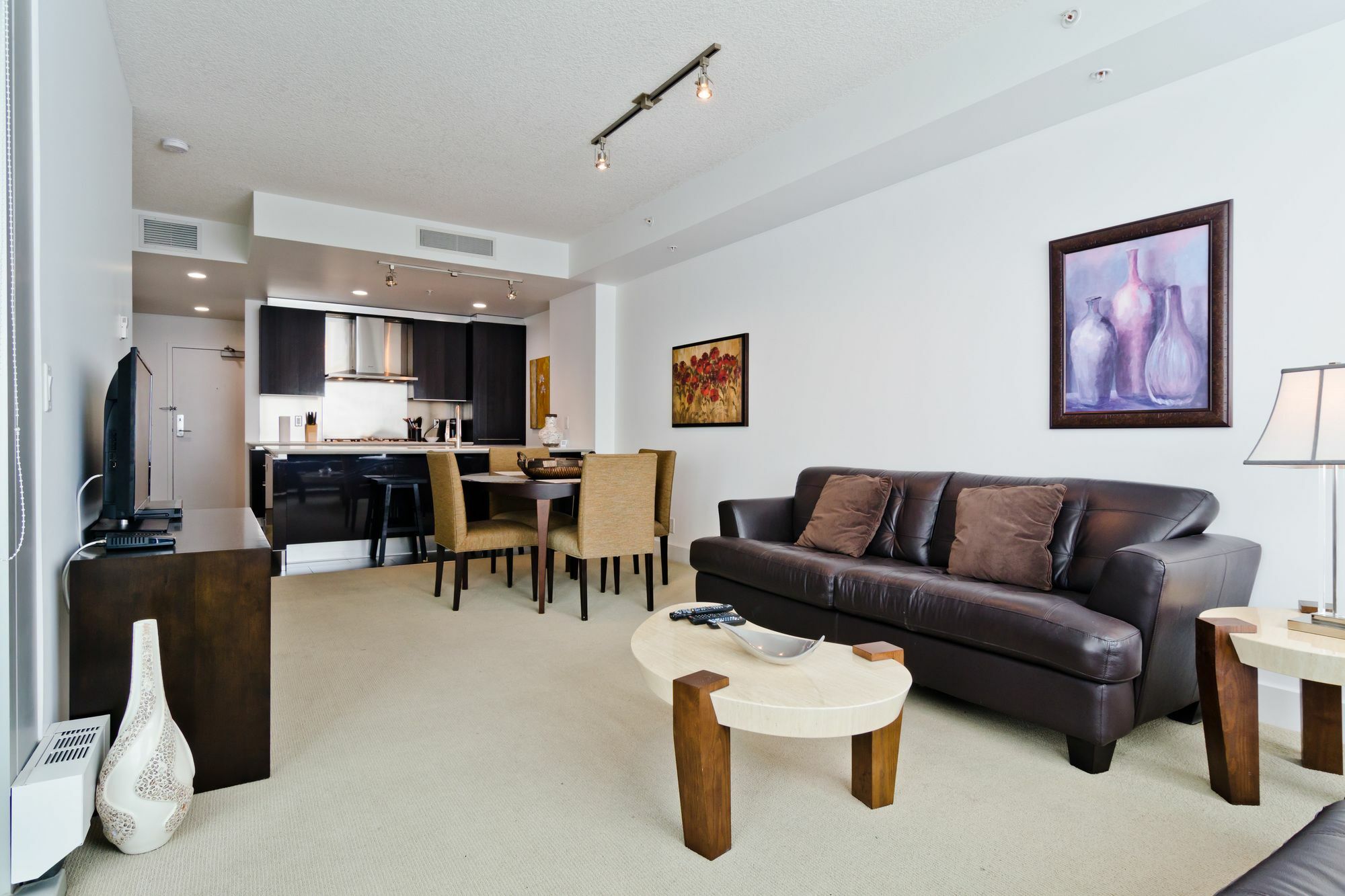 Suite Digs Arriva Calgary Exterior photo